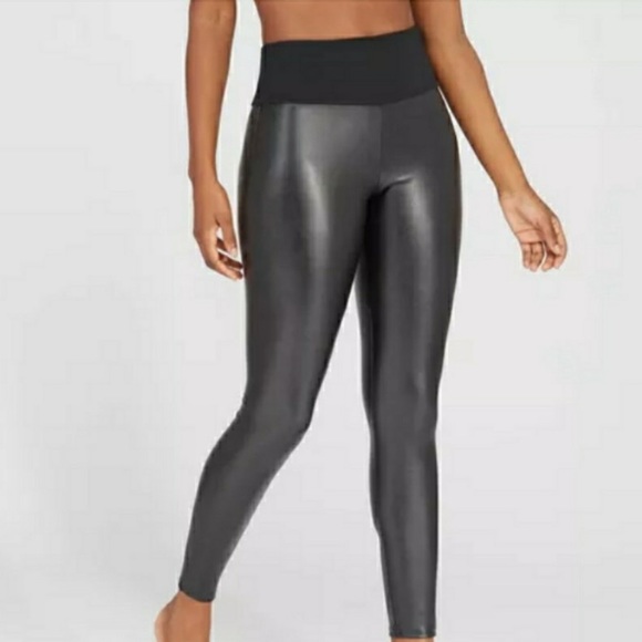 Nwot Assets by Spanx faux leather leggings S - Picture 3 of 9